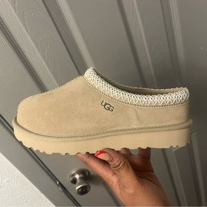 UGG Tasman Slipper